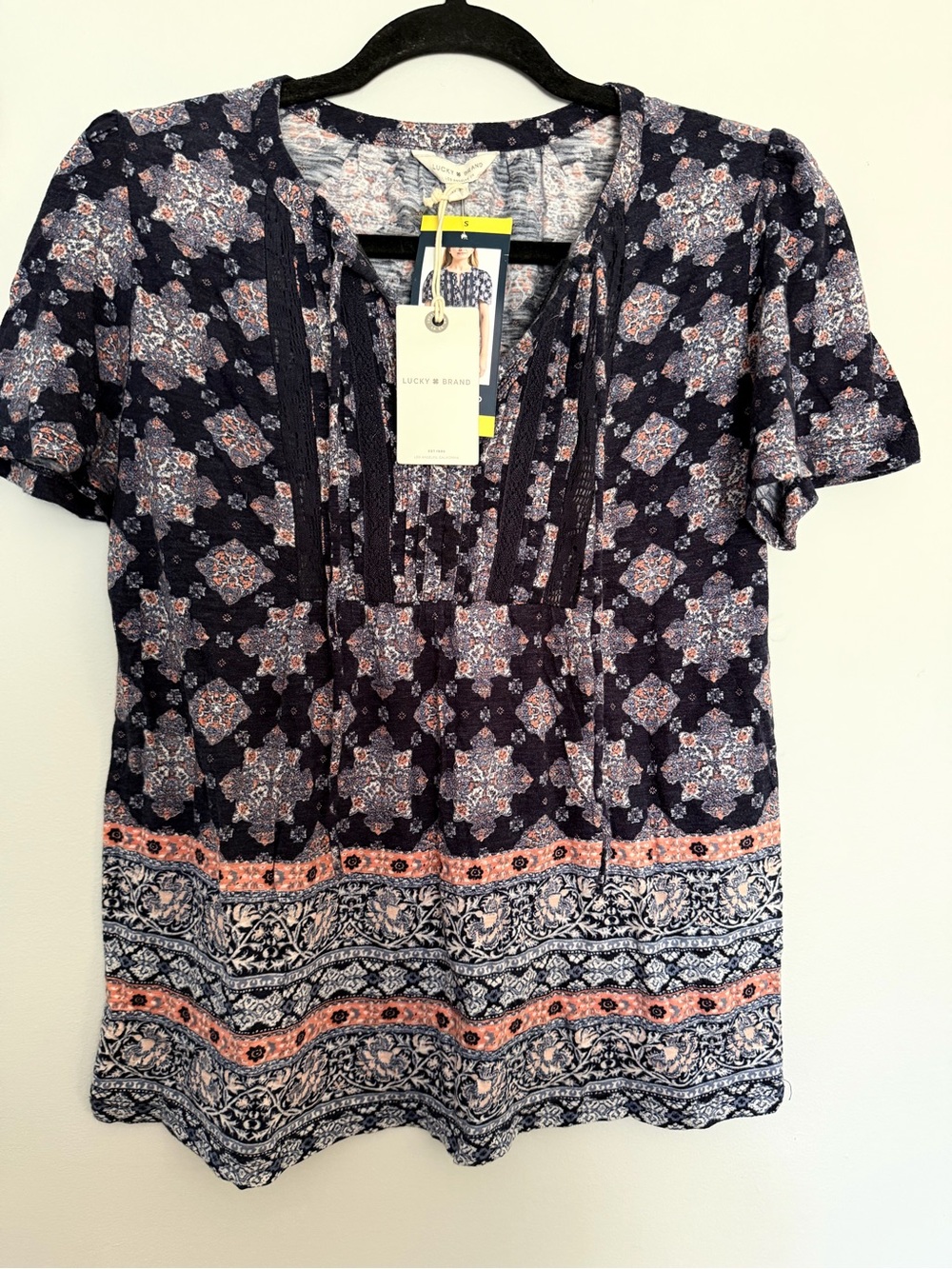 Lucky Brand Black Floral Border-Print Short Sleeve Blouse Small NWT